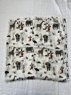 Little Unicorn Bamboo Muslin Safari Swaddle Blanket Elephant Giraffe 46x47